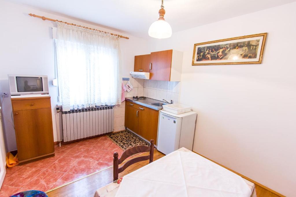 Apartments & Rooms Krk Krk Island Rum bild