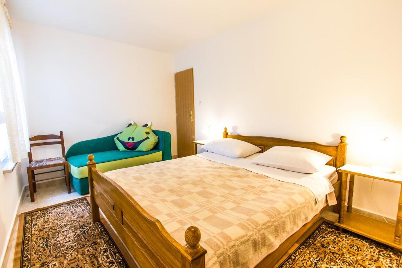 Apartments & Rooms Krk Krk Island Rum bild